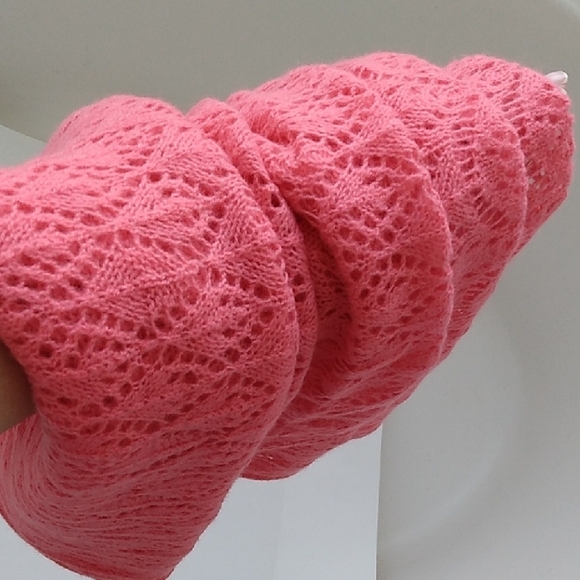 Enzo Mantovani Wool Cashmere Pink Knitted Crochet Scarf wrap - Picture 13 of 13